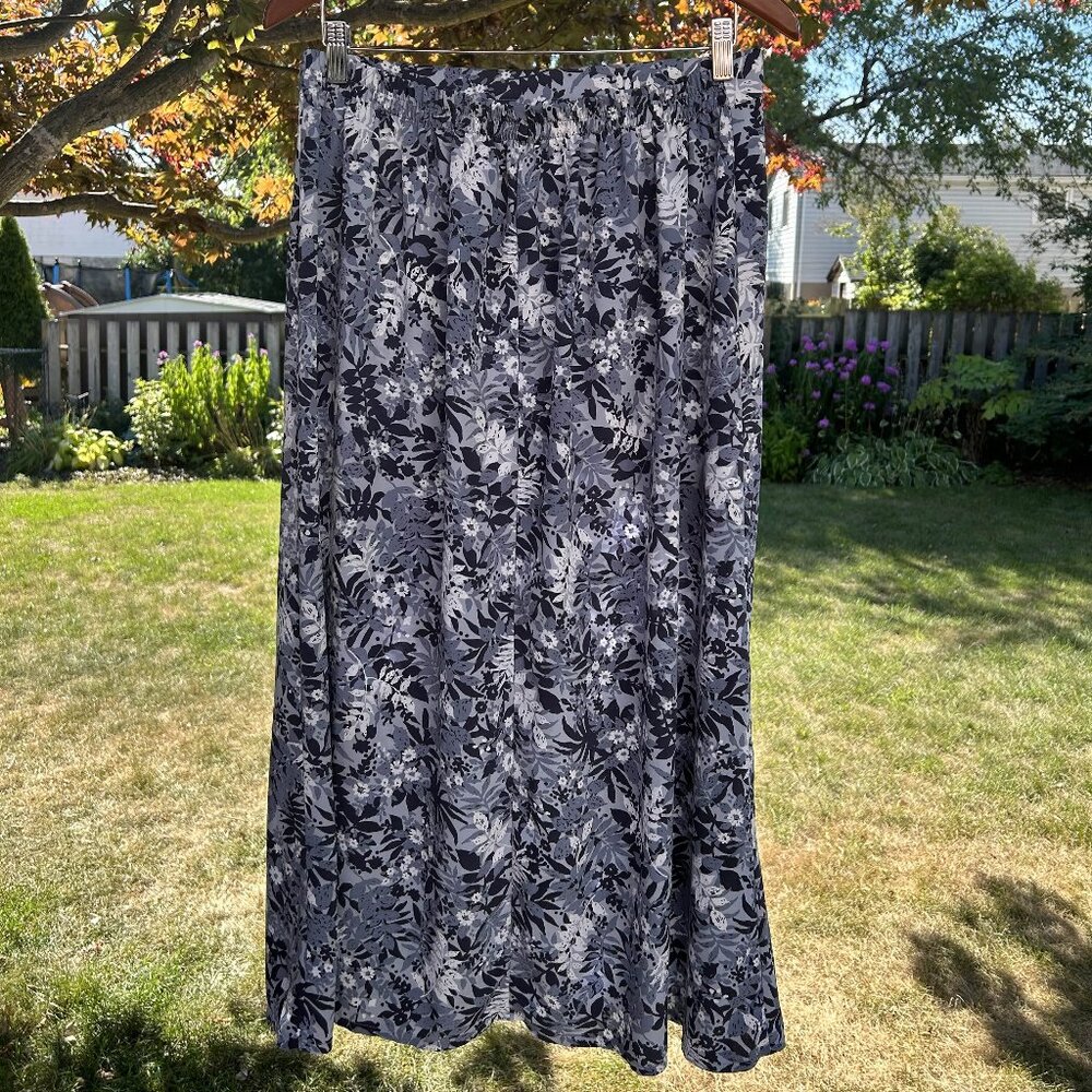 Vintage Tradition Floral Skirt